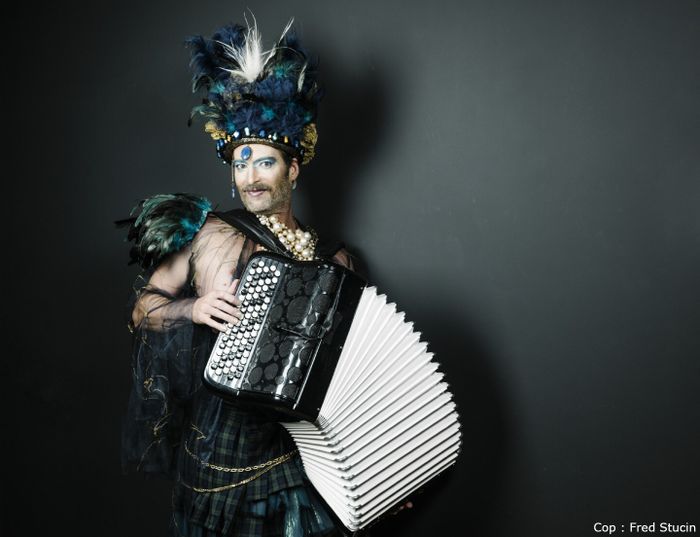Cabaret "Vol plané" avec l'Oiseau Joli