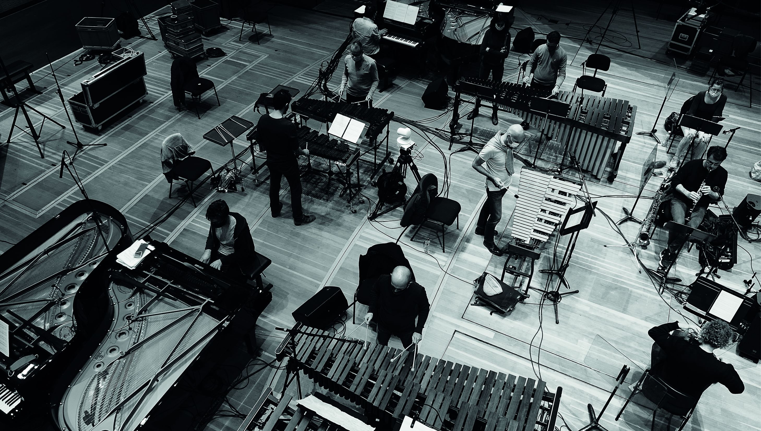 EKLEKTO & Ensemble Contrechamps : Music for 18 Musicians