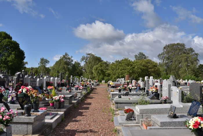 Et vous ? Qu'en pensez-vous ? Venez donner votre avis sur l'entretien du cimetière avec les représentants élus et techniciens de la commune.