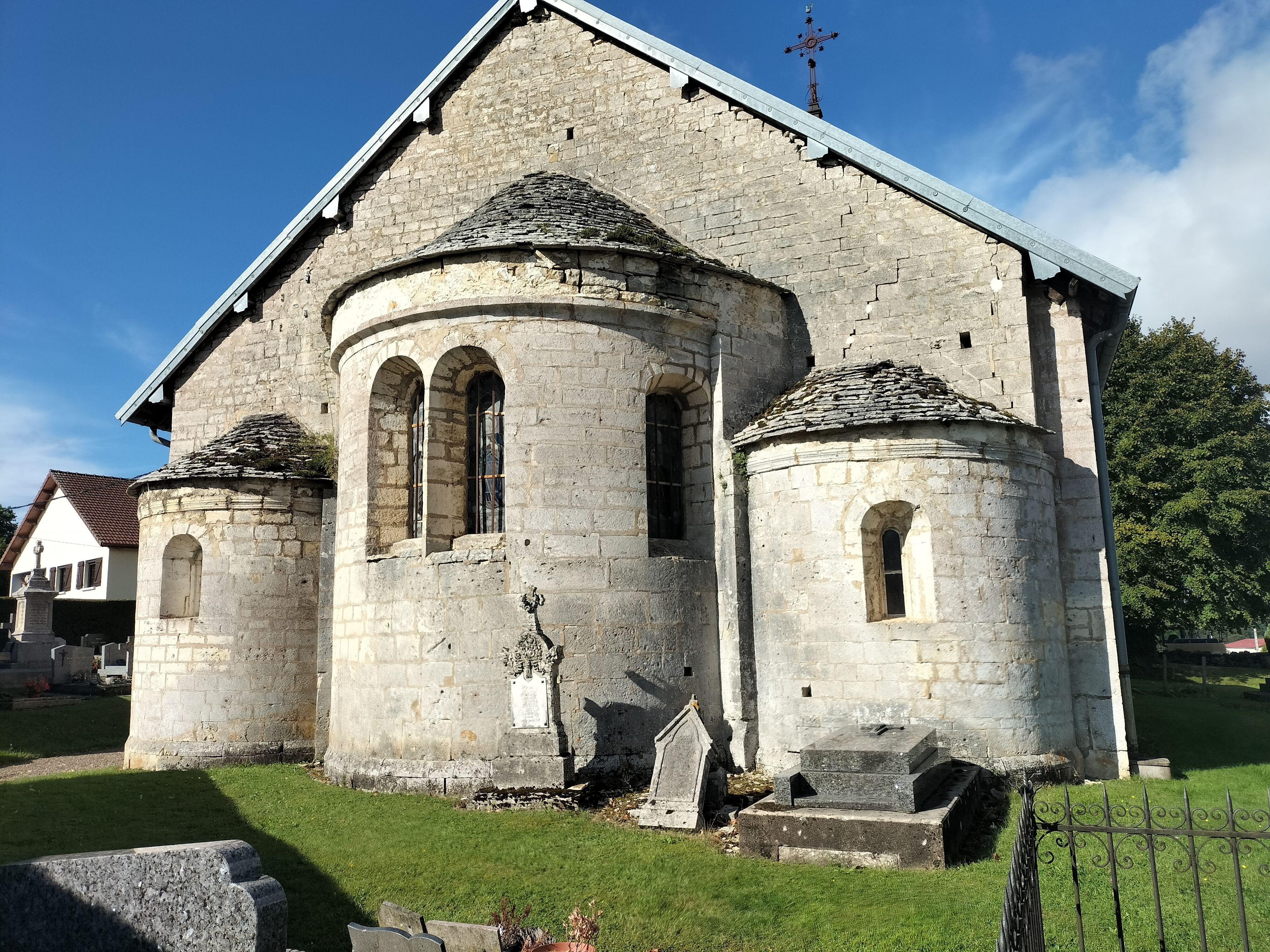 Visite de l'Eglise Saint Georges, un patrimoine Roman à découvrir