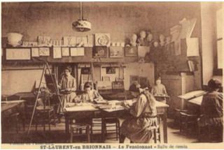 Exposition sur l'histoire du pensionnat de Saint-Laurent-en-Brionnais