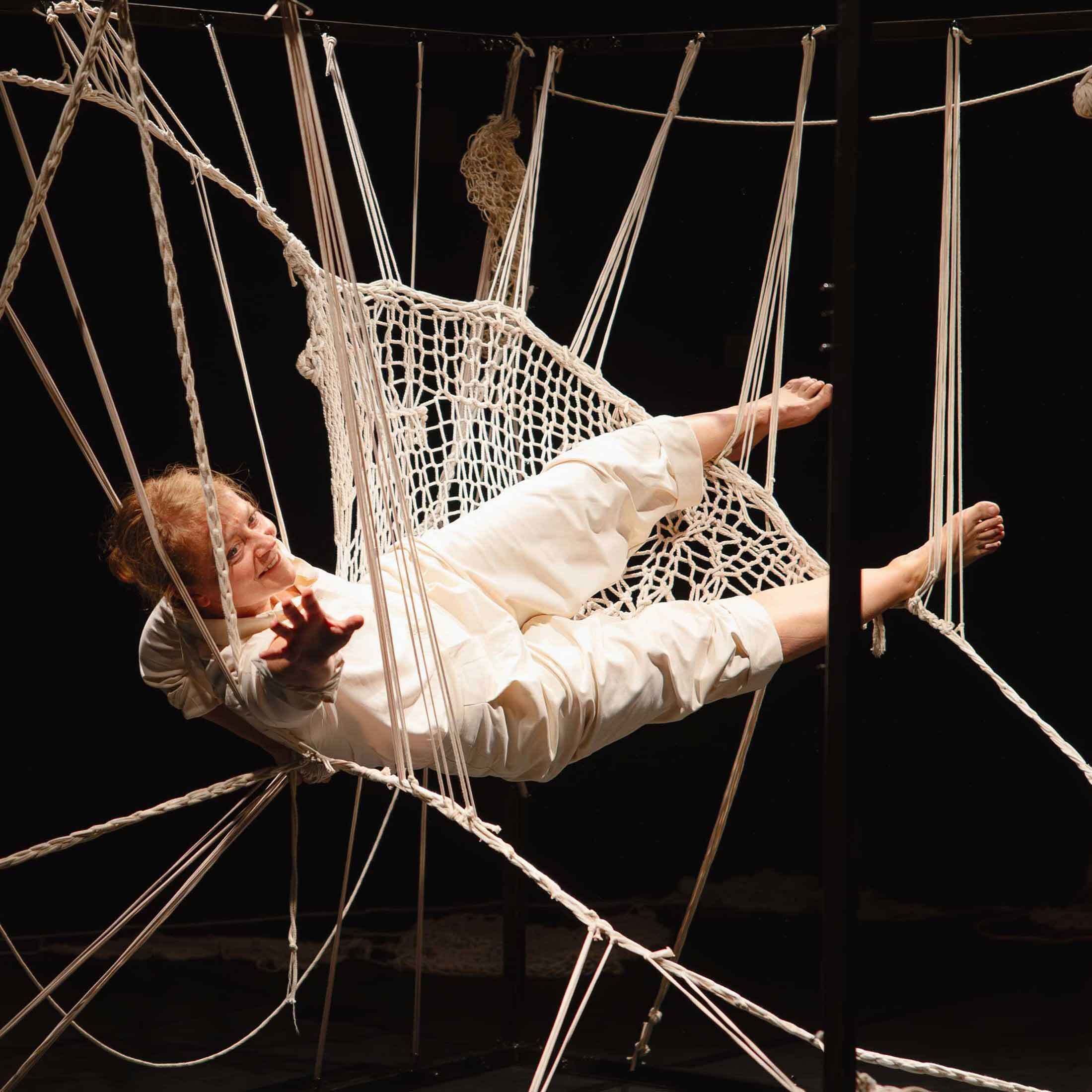 Spectacle jeune public "teNir" avec la CIE A K Entrepôt
