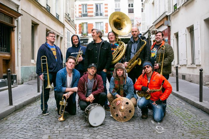 concert : Youngblood Brass band