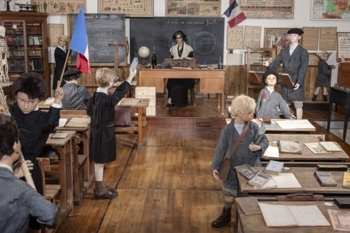 Découvrez l'école d'autrefois