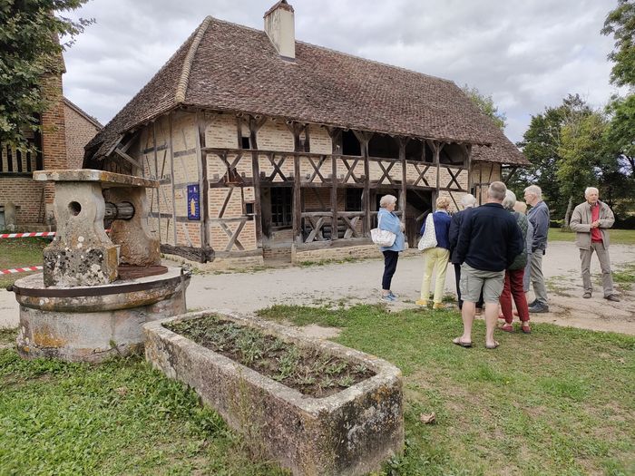 Une ferme bressane à pans de bois
