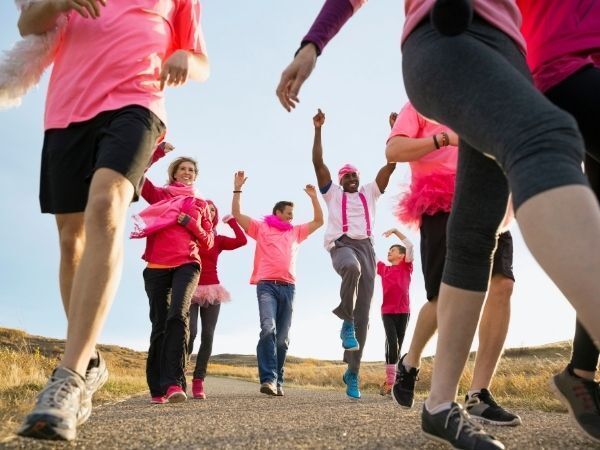MARCHE POUR OCTOBRE ROSE