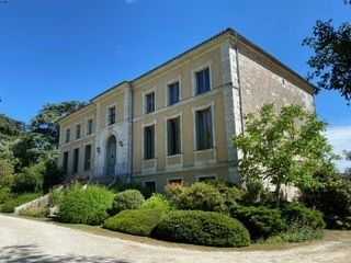 Domaine de Bernou et brasserie des Cèdres