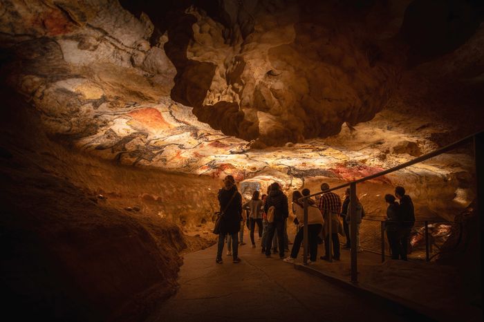 Visite autour des fac-similés : Lascaux II, Lascaux IV et l’Atelier des Fac-Similés du Périgord s’unissent pour les Journées européennes du patrimoine