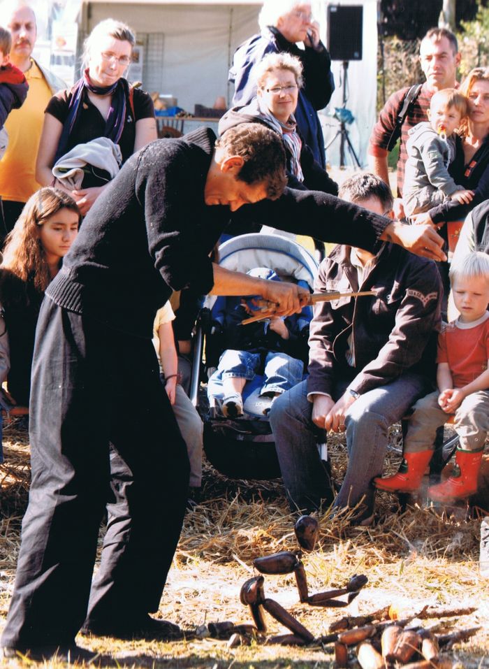 Foire du Partage 2026 - 7ème édition - Célébrons le patrimoine vivant ! - Spectacle de marionnettes 'Le cercle" par Alex Bovet