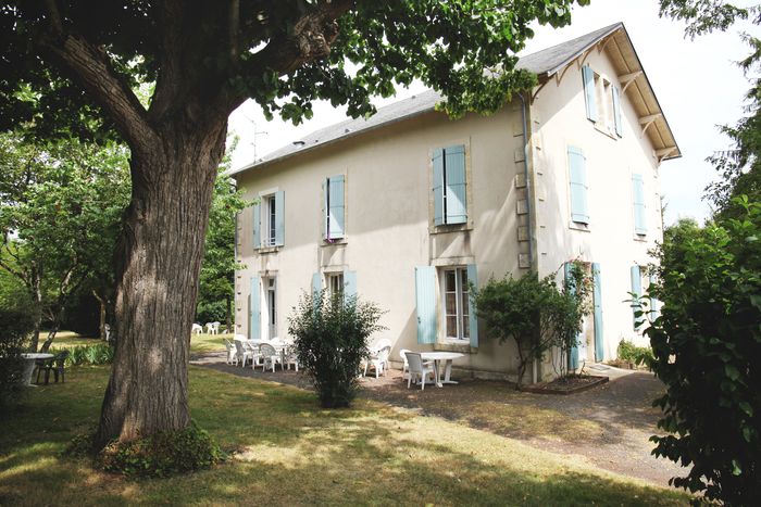 Gîte d'étape et de séjour "Les Dolmens"