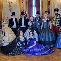 Bal costumé 19e siècle