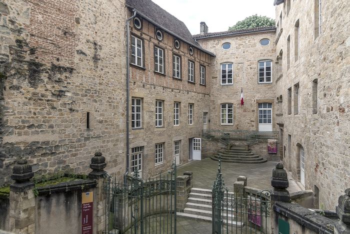 49126884:2026-09-20T13:30:00.000Z.jpg
