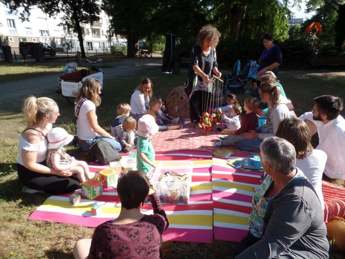 Des livres sous les arbres !