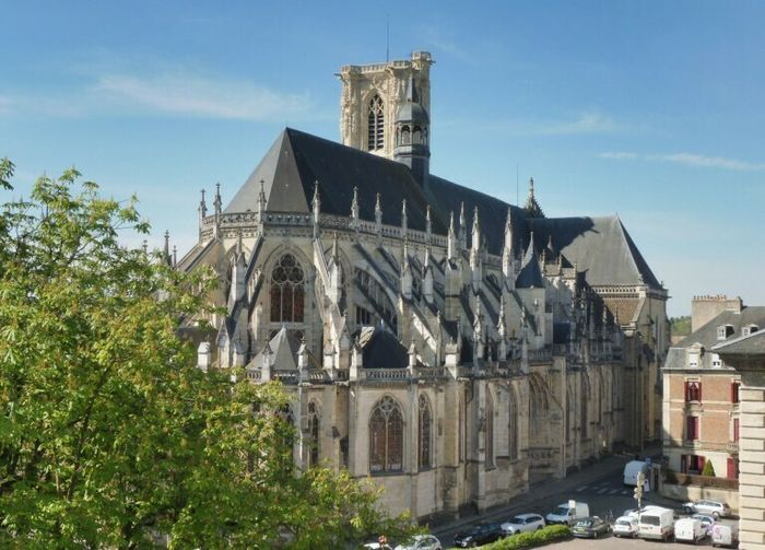 Visite guidée - Handi-patrimoine, visite de la cathédrale