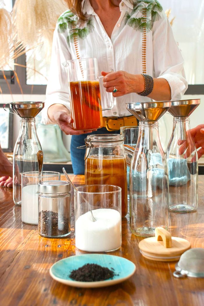 Osez Kombucha ! Tous les secrets et bienfaits d'une boisson naturelle fermentée pour vous régaler !
