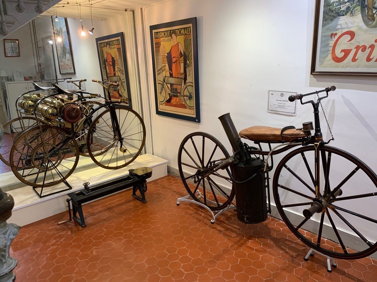 Journée européennes du patrimoine : exposition des plus vieilles motos du monde !