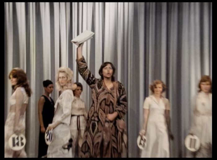 « BANDES D’HYSTERIQUES », un film de Kita Bauchet