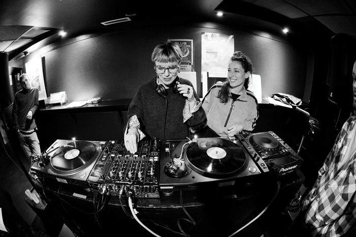 Visuel de l'événement Transat en ville : Carte blanche aux Trans - DJ set
