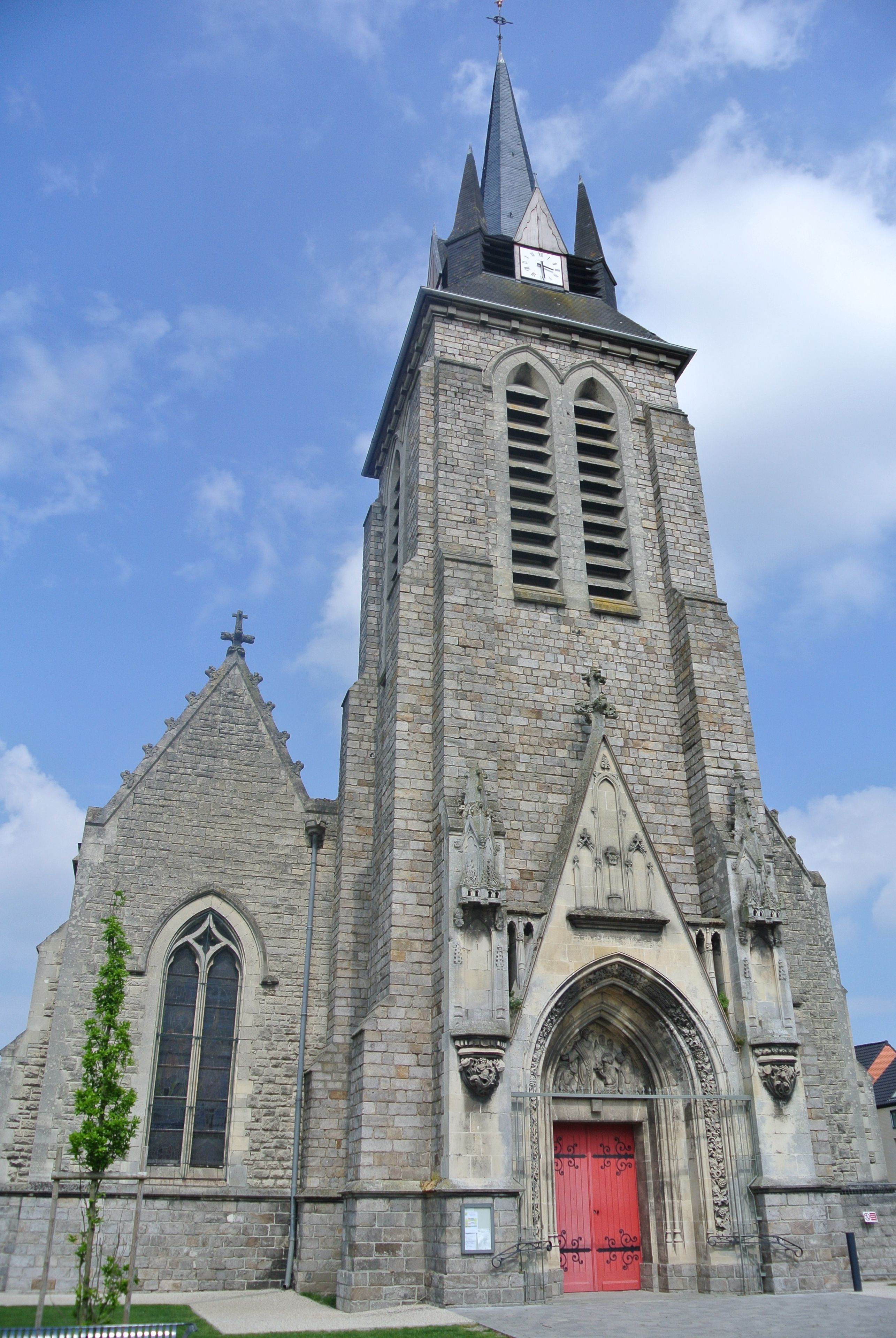 Visite guidée l’église Saint-Pierre de La Couture, histoire d’une reconstruction