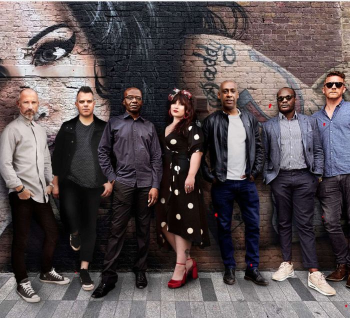 Retrouvez le groupe original ayant accompagné Amy Winehouse sur scène et la talentueuse chanteuse Bronte Shande, au Forum le jeudi 4 décembre !
