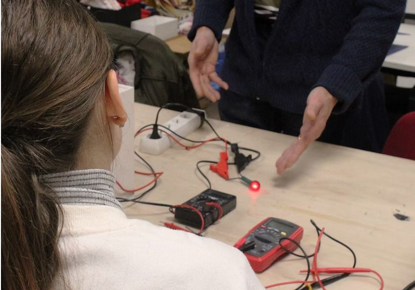 Atelier créatif - Brico électro