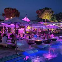 Soirée de l'été à la plage de Verchant