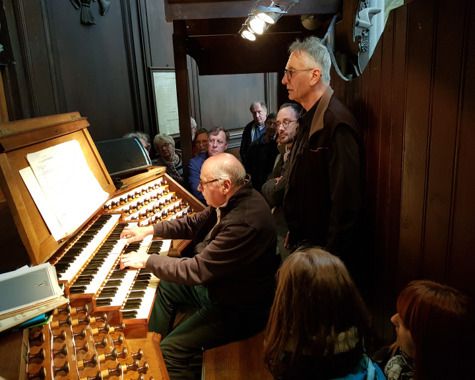 Visites et démonstrations des orgues de la collégiale Saint-Pierre, mini conférences, exposition