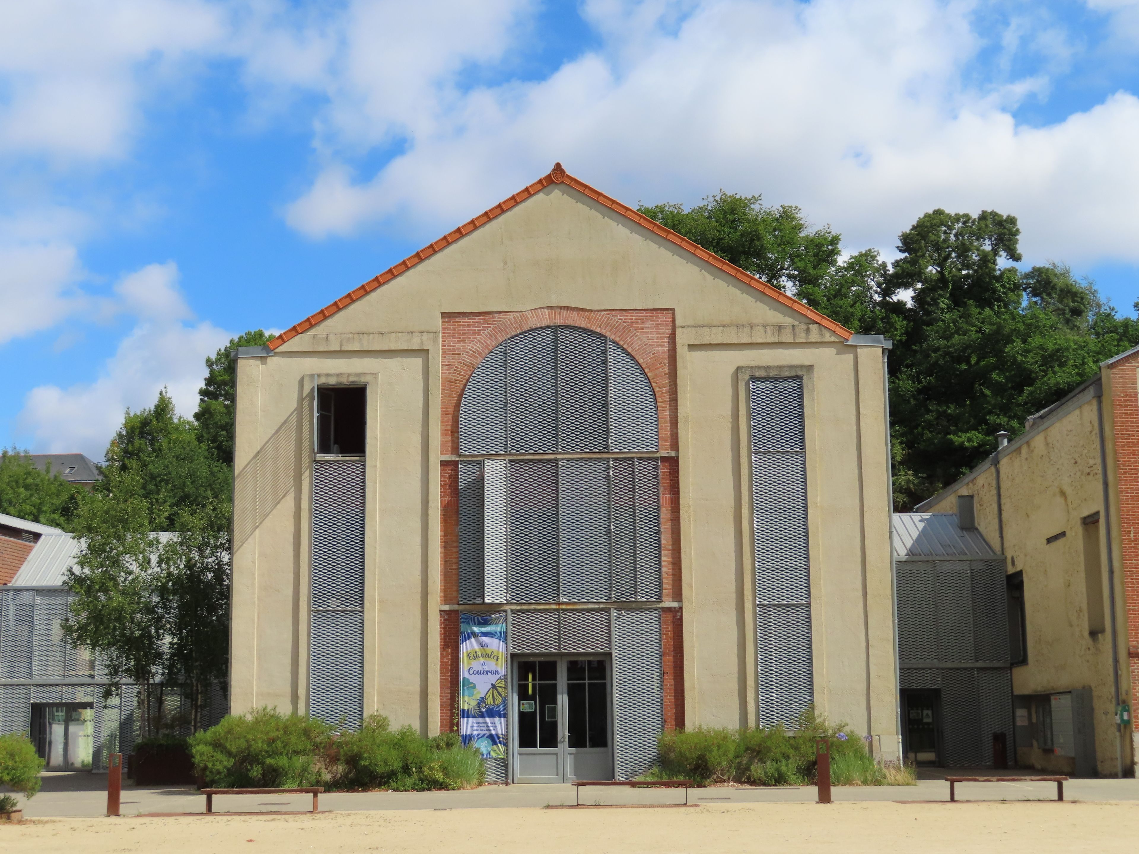 Cour Carrée - Espace de la tour à plomb