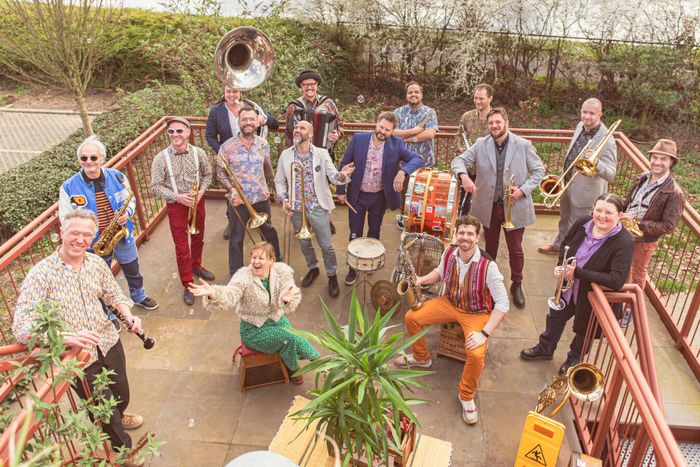 Les Belles Sorties de L'Aéronef : L'Orchestre International Du Vetex