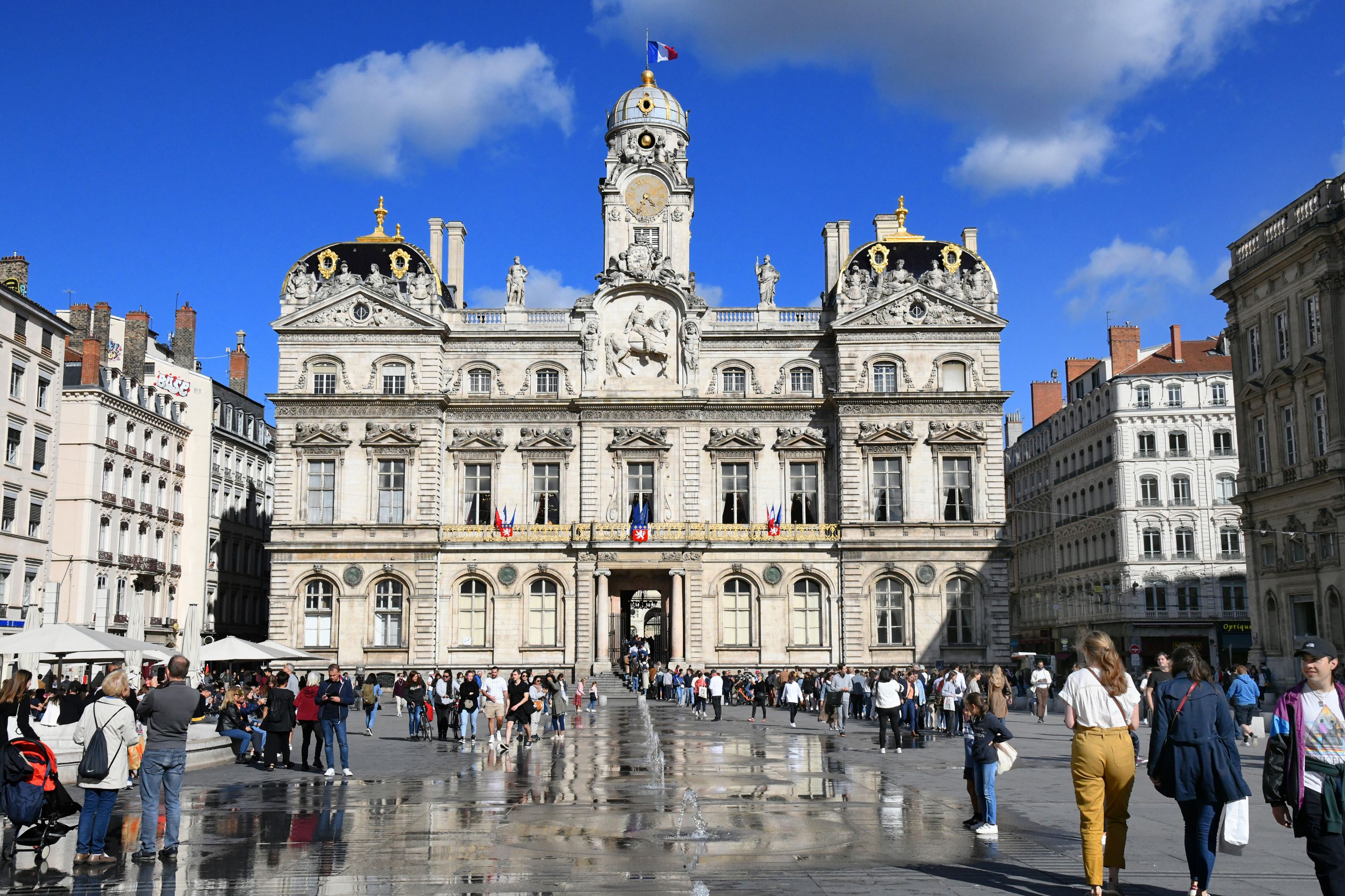 Visite libre des salons de l'Hôtel de Ville