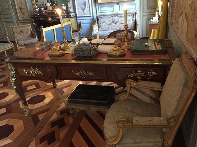 Atelier de restauration patrimoine mobilier d'époque