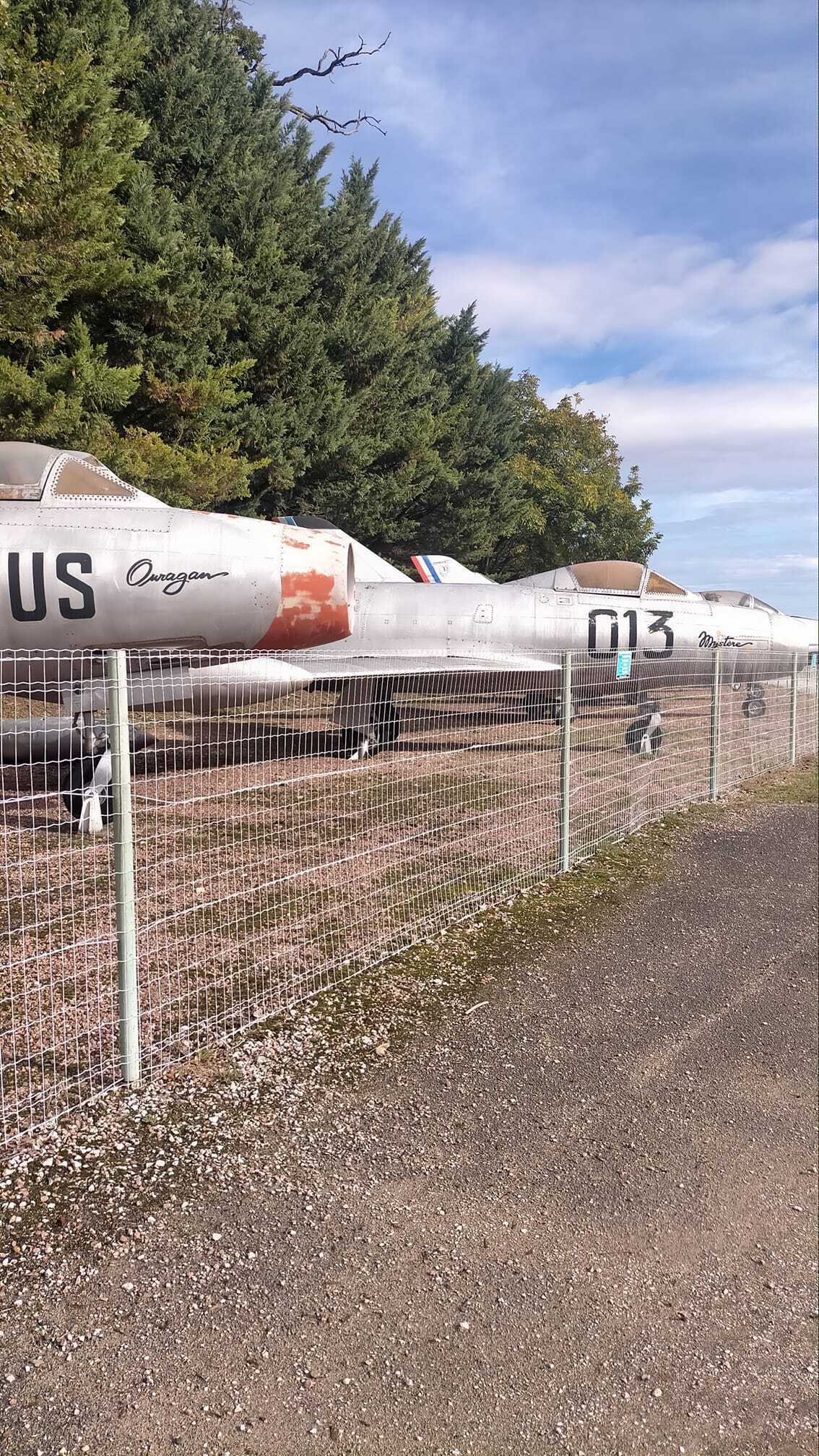 Visite commentée du musée des avions de chasse et de l'aérospatiale