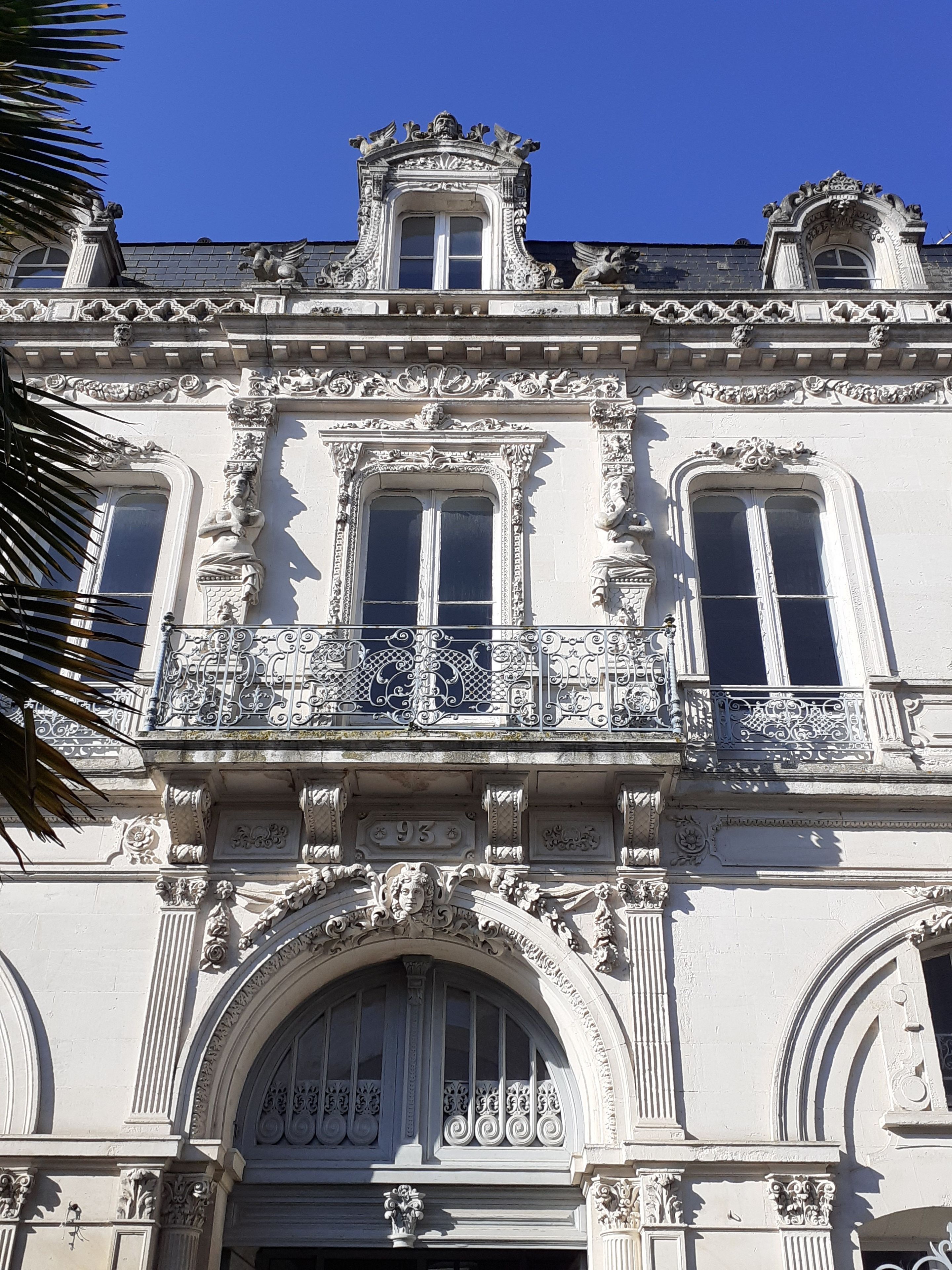 Visite commentée de l'Hôtel Cordier - l'Office français de la biodiversité