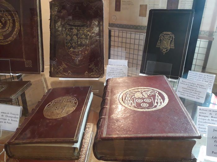 Présentation de documents patrimoniaux