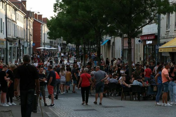 Place aux terrasses
