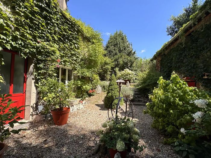 Journées européennes du Patrimoine : visites commentées des Jardins de l'Alisier Blanc et exposition de céramiques