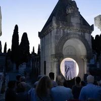 Ronde de nuit au Cimetière Vieux