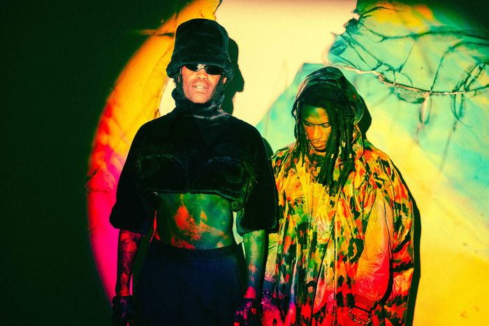 Ho99o9 + N8NOFACE