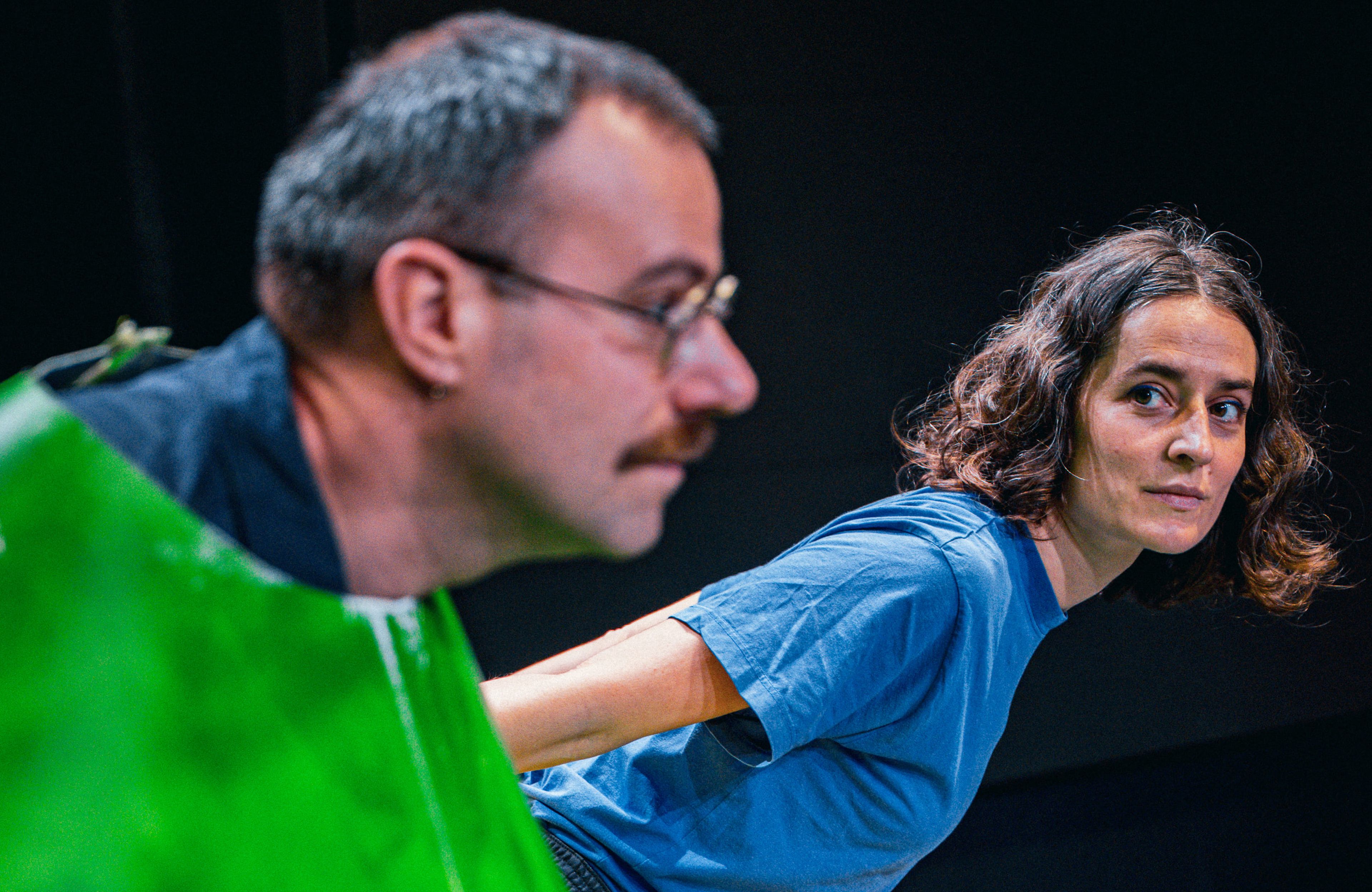 Pop Up - AmieAmi et Bastien Contraire