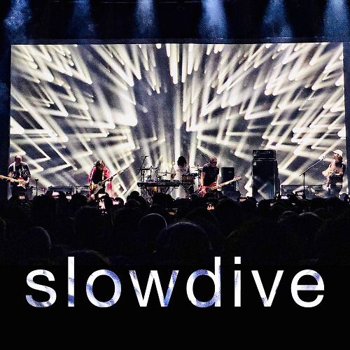 Concert de Slowdive à La Carrière