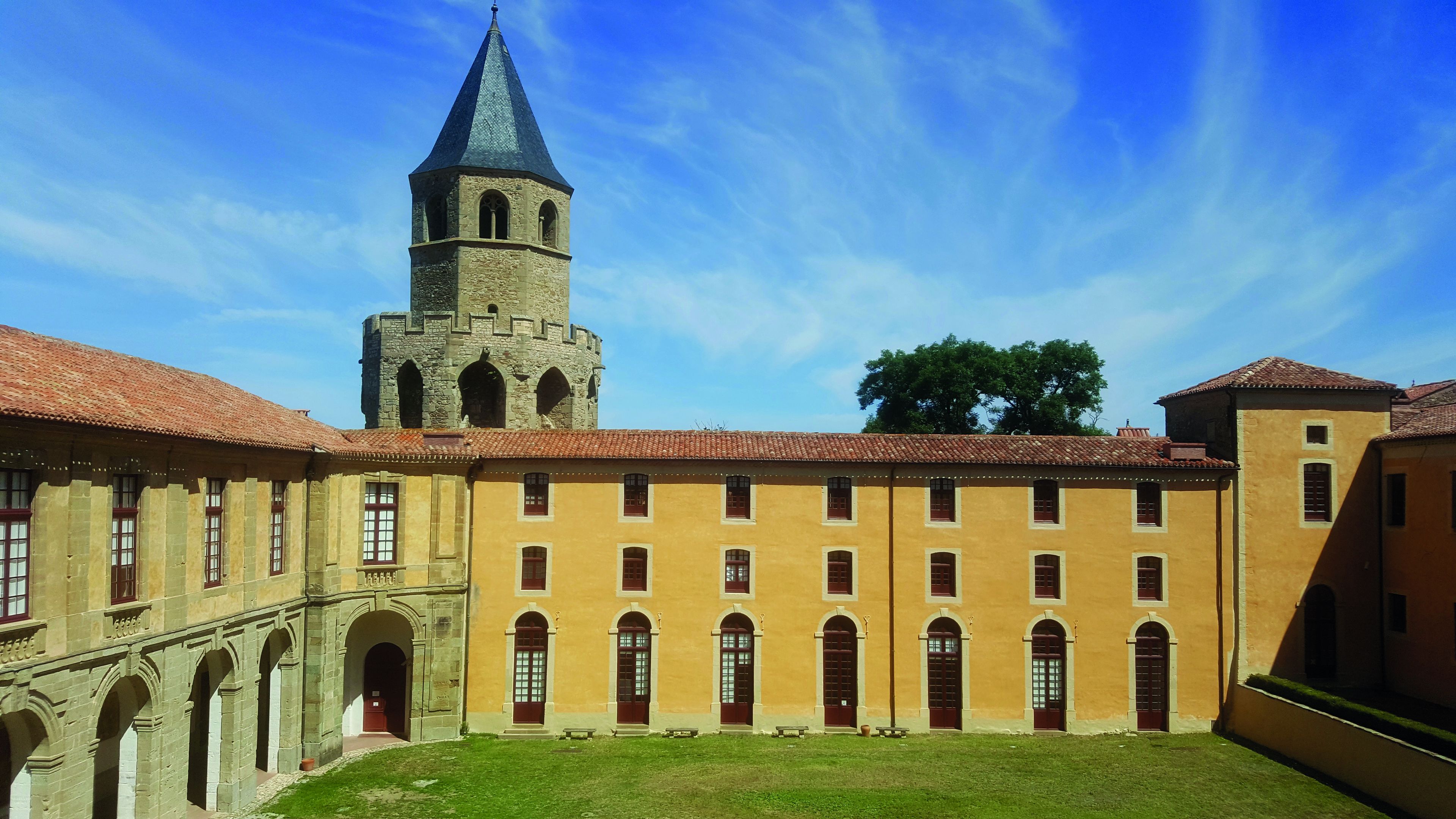 Ouverture des ateliers de l'abbaye à la cité de Sorèze