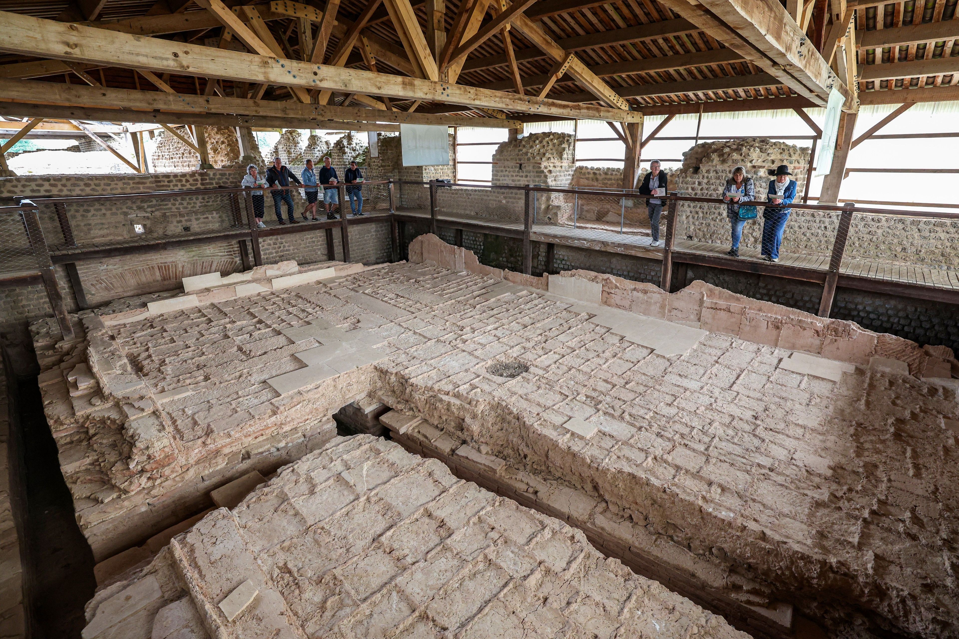 Visite guidée : du sol au plafond, la construction des thermes