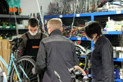 Atelier d'auto-réparation de vélos