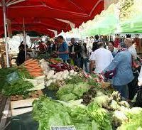 Marché avec producteurs bio