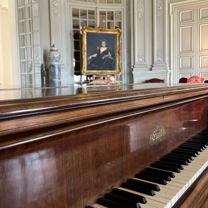 Venez assister à un concert du quatuor avec piano de l'Orchestre national d'Ile-de-France,  au salon de musique du château.