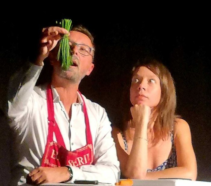 Théâtre "Fallait pas le dire" - Une pièce de Salomé Lelouch - joué par "l'Effet Papillon"