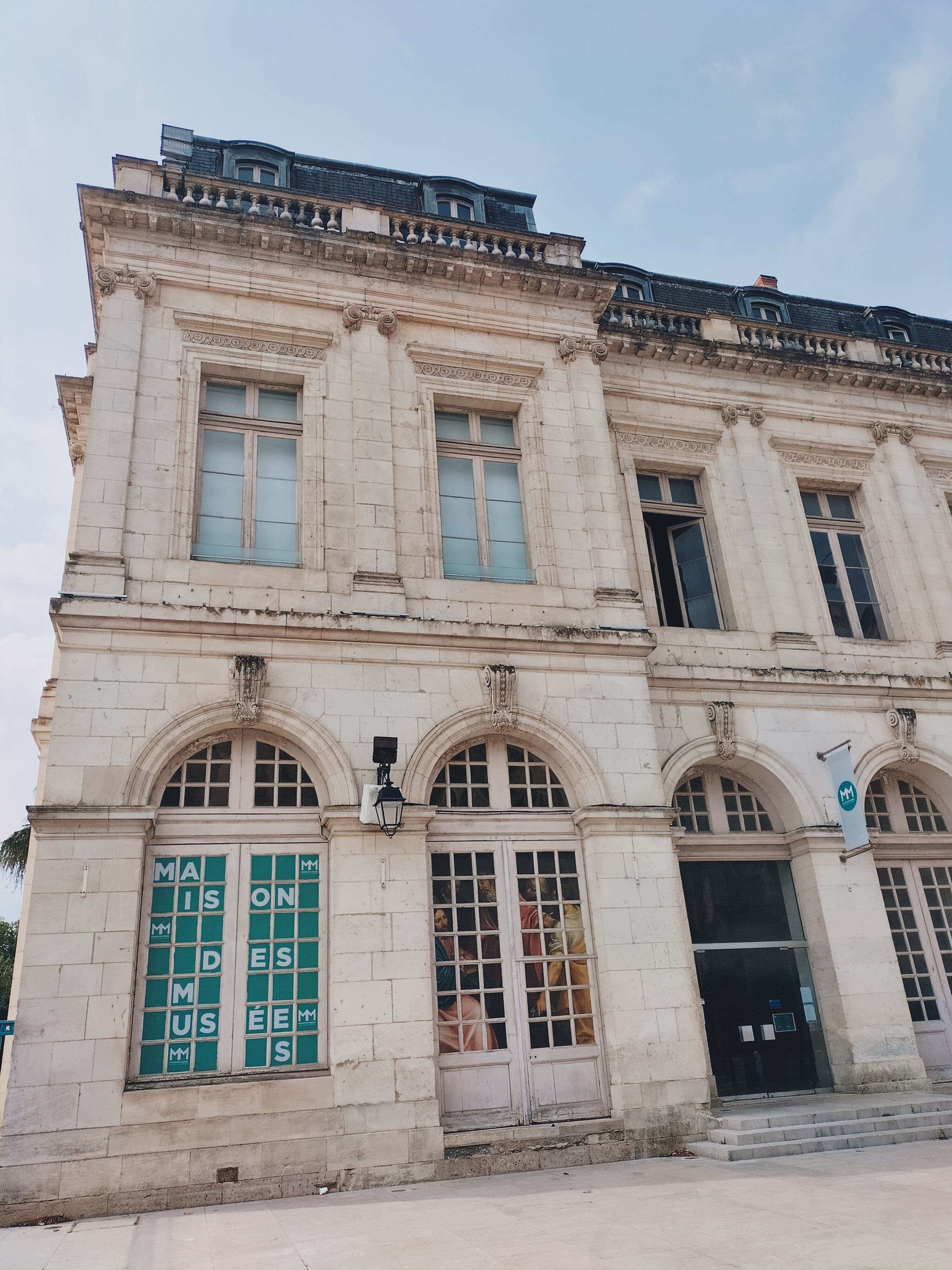 Présentation des acteurs de la protection du Patrimoine : le Bouclier Bleu, l'Unesco