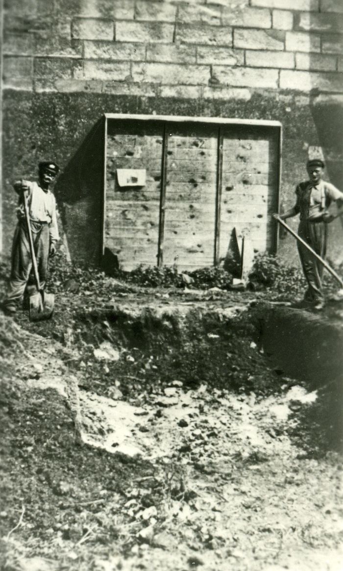 Château de Vincennes - Août 1944, à la veille de la Libération, exécution de résistants