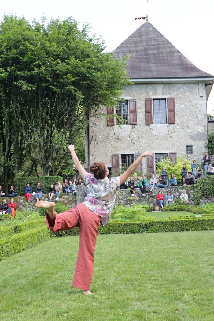 Performance dansée aux Charmettes