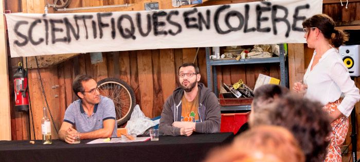 Y’A PLUS QU’À… (Ou que faire lorsque tout est trop grand pour nous)